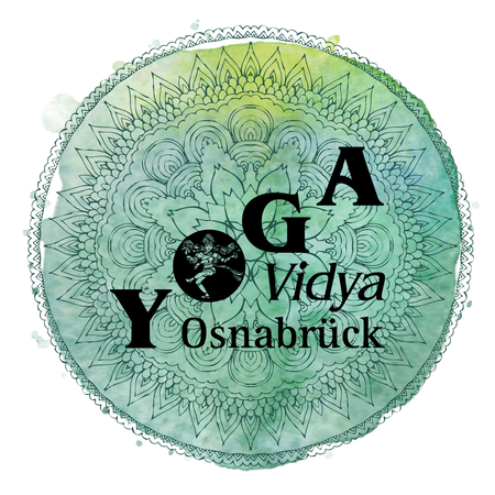 logo Mandala mit Yoga Vidya 4 zu 3